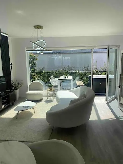Ferienhaus Luxury Holiday House With Jacuzzi And Sauna Ostende